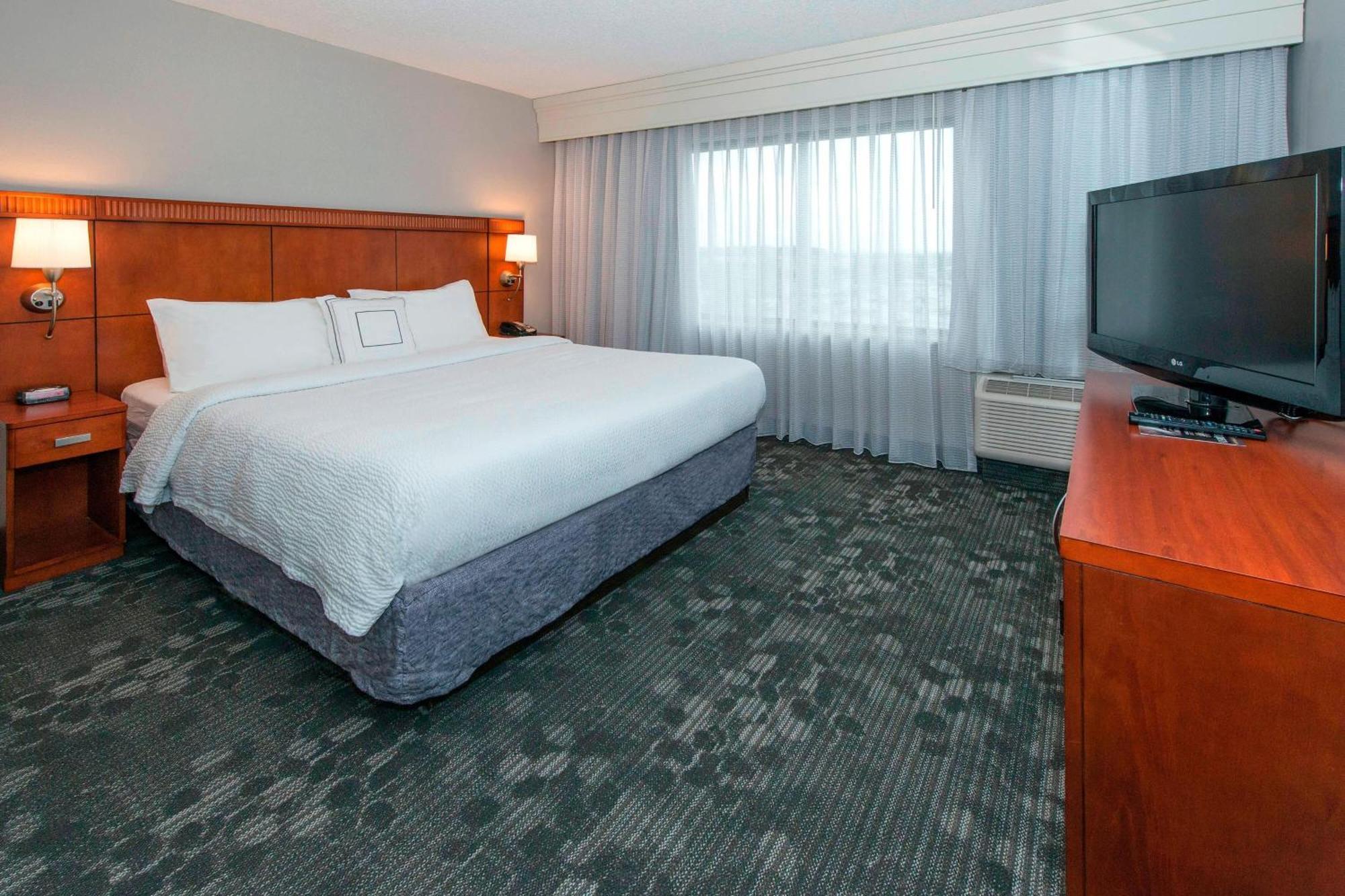 Courtyard By Marriott Montgomery פרטוויל מראה חיצוני תמונה