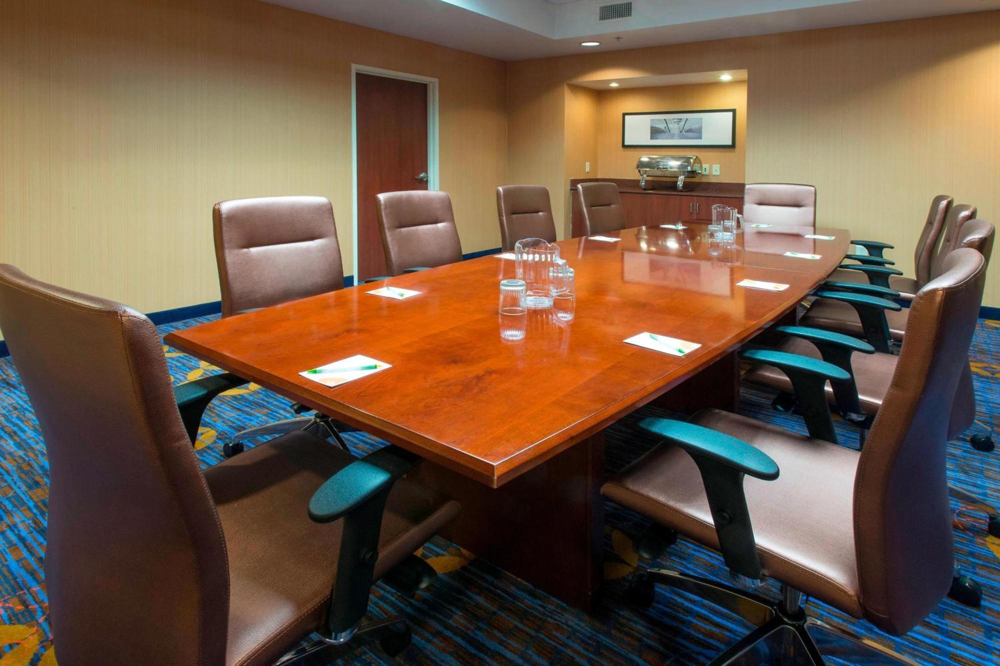 Courtyard By Marriott Montgomery פרטוויל מראה חיצוני תמונה