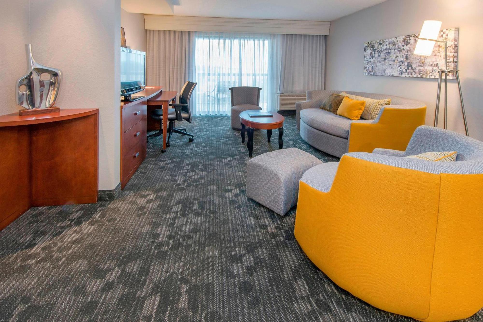 Courtyard By Marriott Montgomery פרטוויל מראה חיצוני תמונה