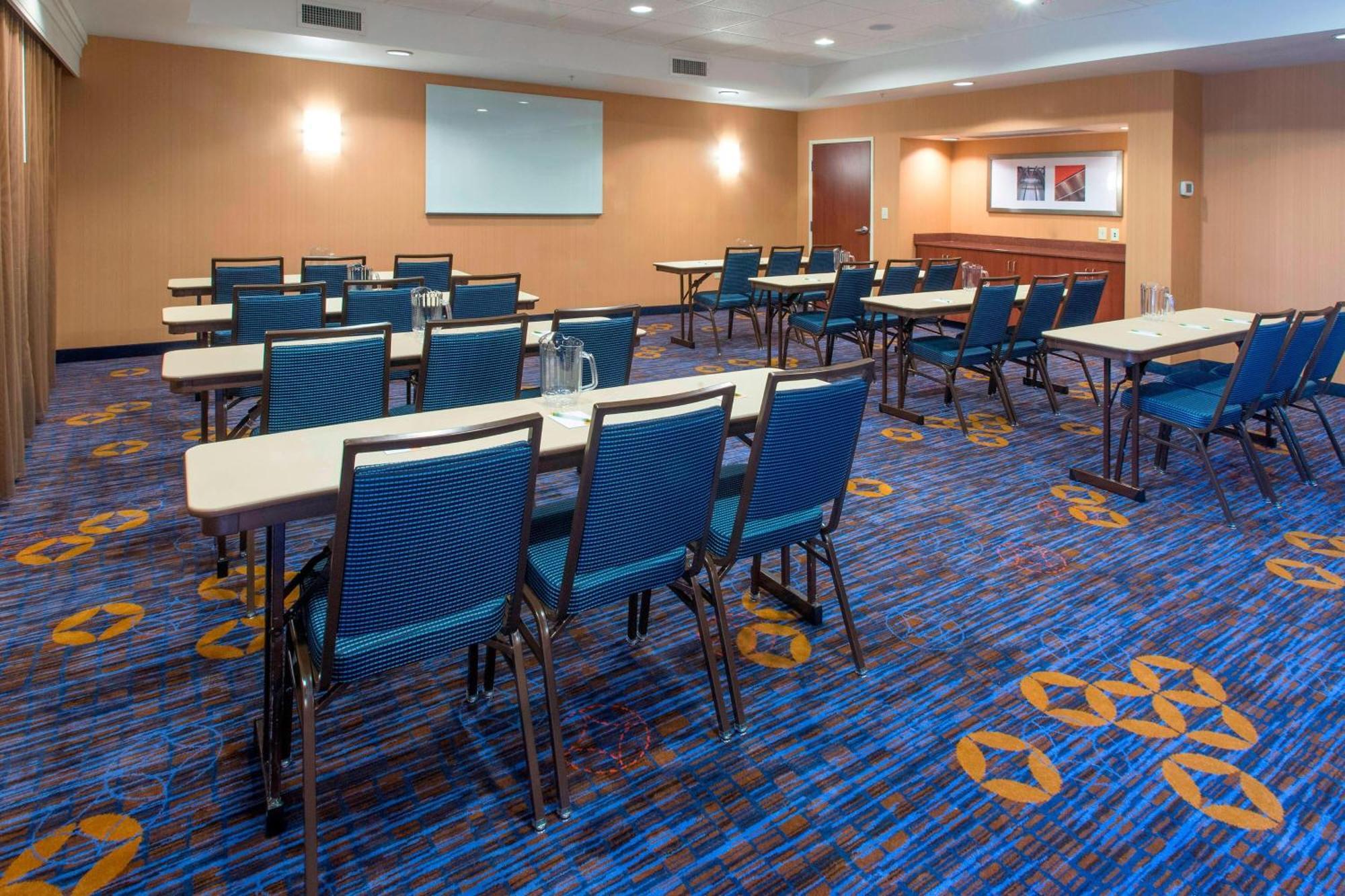 Courtyard By Marriott Montgomery פרטוויל מראה חיצוני תמונה